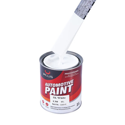 1K de alta qualidade de um componente branco automotivo topcoat de alta cobertura eficiente pintura de resina acrílica pulverizante diluidor de pintura de carro